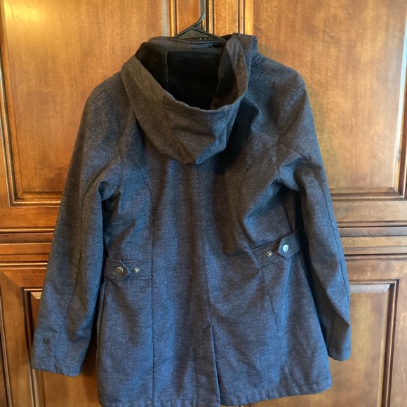 Free Country hooded weather proof lined jacket - Picture 3 of 3